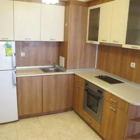 Sea Garden Lazur Apartment דירה